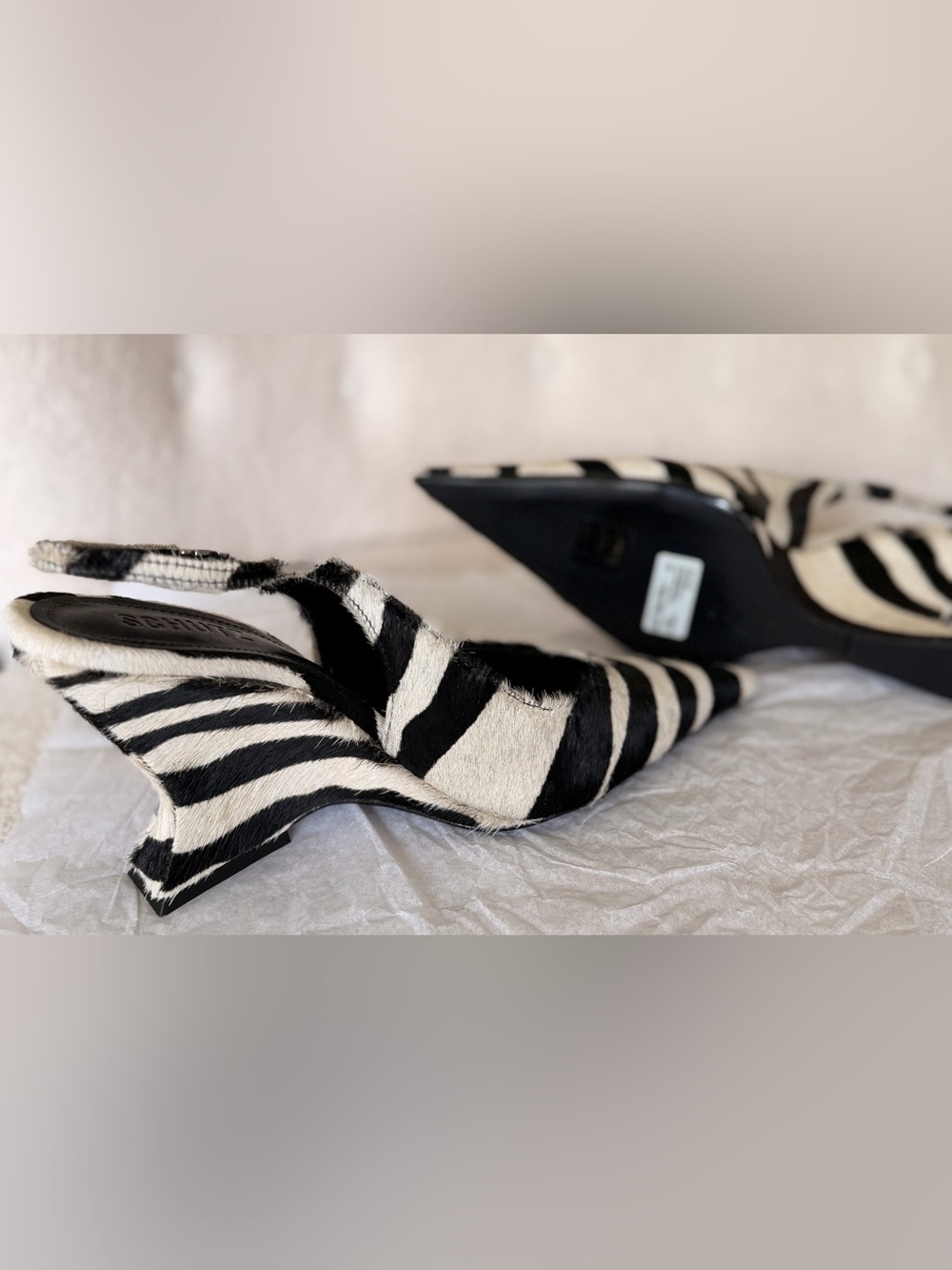 Zebra-Print Pointed Toe Slingback Heels - Black & White - Picture 4 of 7